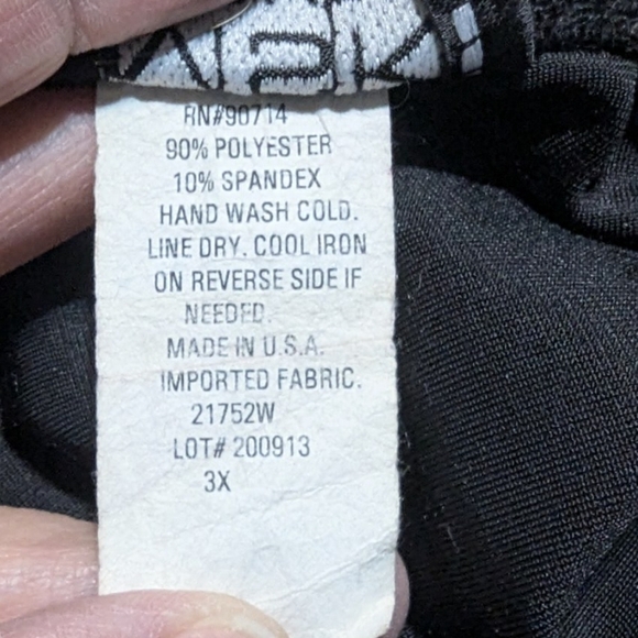 MSK women size 3X velour skirt plus size black - Picture 3 of 8